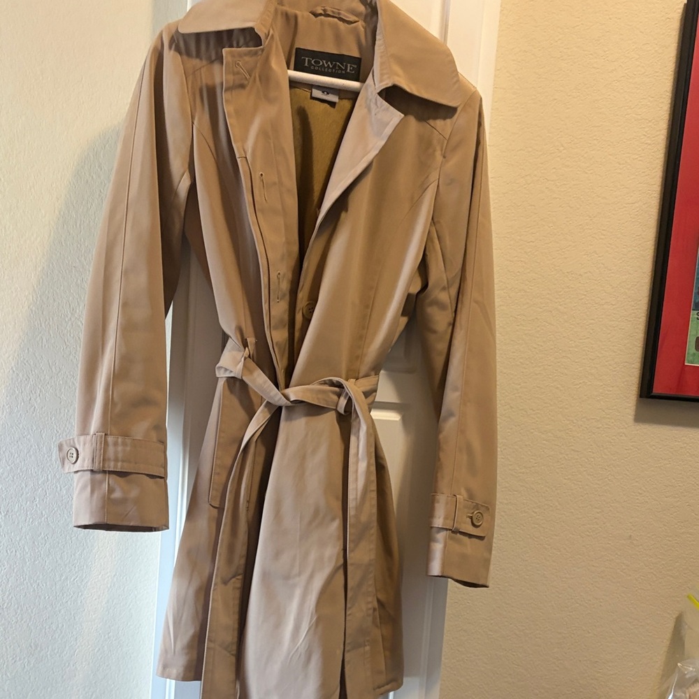 Classic Tan Trench Coat with Tie Waist